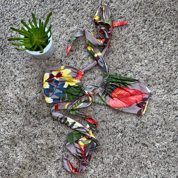 Victoria's Secret Other - ❤️🚫SOLD🚫❤️Victorias Secret Exotic Bikini Top